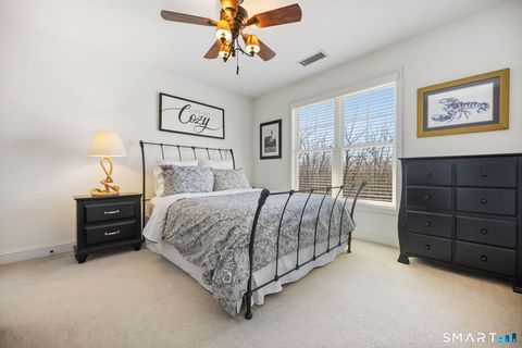 Tiny photo for 4 Red Fox Court, New Fairfield, CT 06812 (MLS # 24164310)