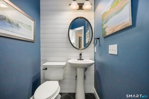 Tiny photo for 4 Red Fox Court, New Fairfield, CT 06812 (MLS # 24164310)