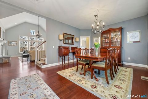 Tiny photo for 4 Red Fox Court, New Fairfield, CT 06812 (MLS # 24164310)