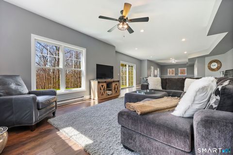Tiny photo for 4 Red Fox Court, New Fairfield, CT 06812 (MLS # 24164310)