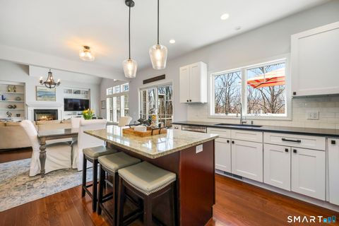 Tiny photo for 4 Red Fox Court, New Fairfield, CT 06812 (MLS # 24164310)