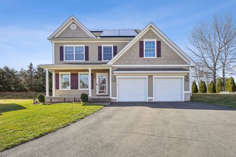 MLS: 24070302