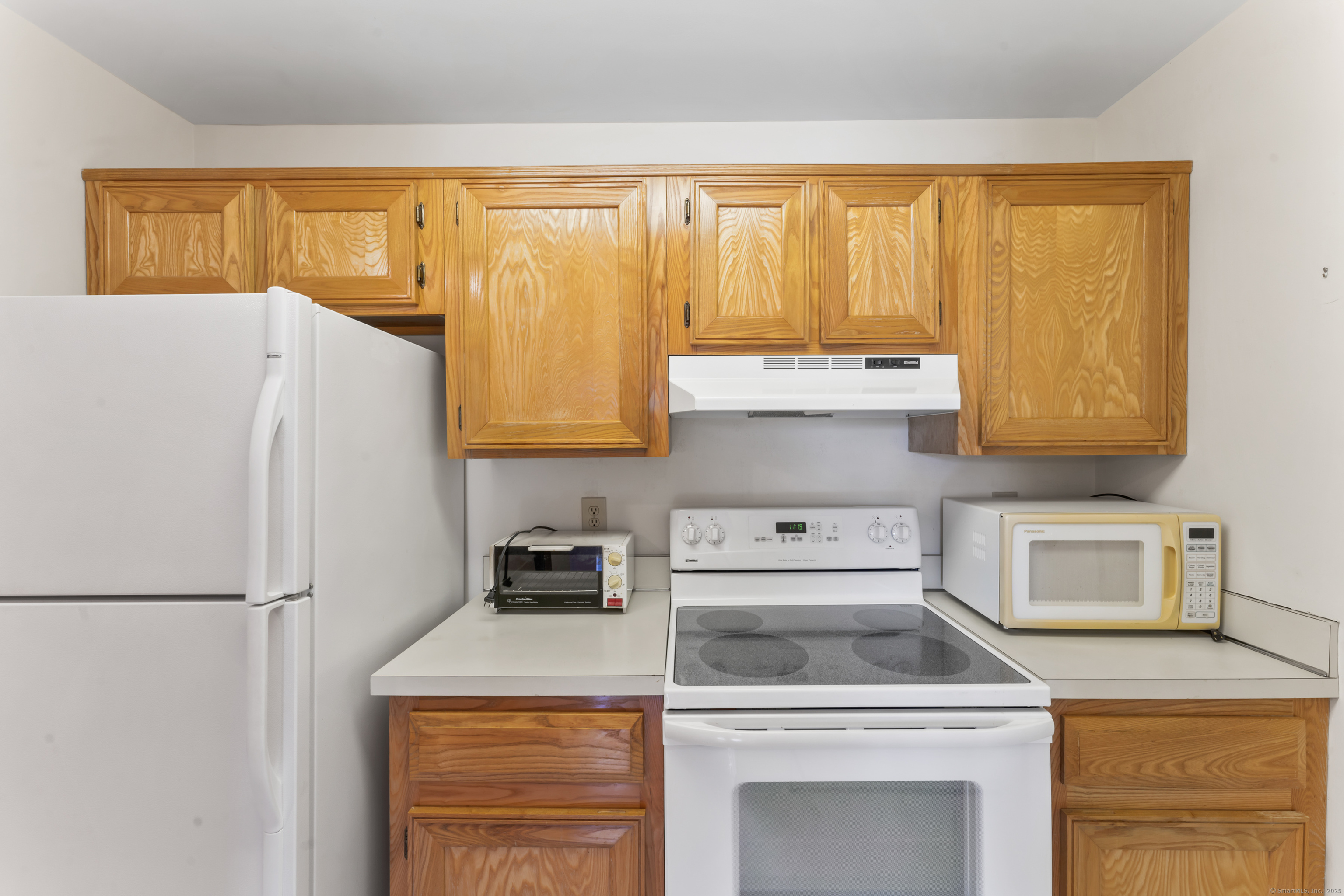27 Crows Nest Lane #15E, Danbury, Connecticut image 9