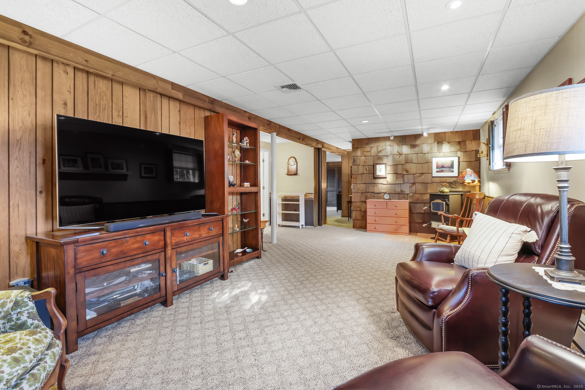21 Briarwood Circle, Naugatuck, Connecticut image 32
