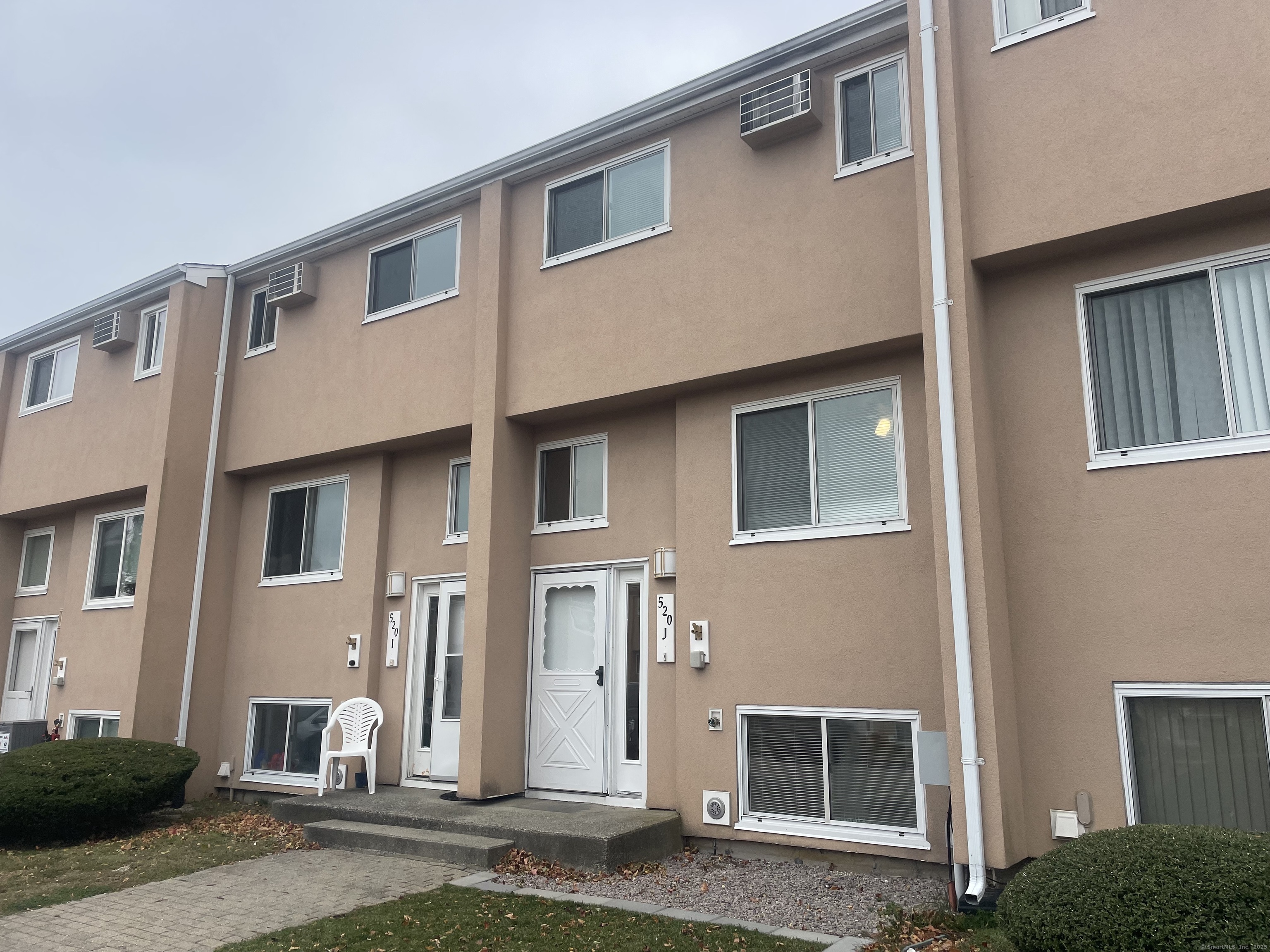 520 Shennecossett Road J