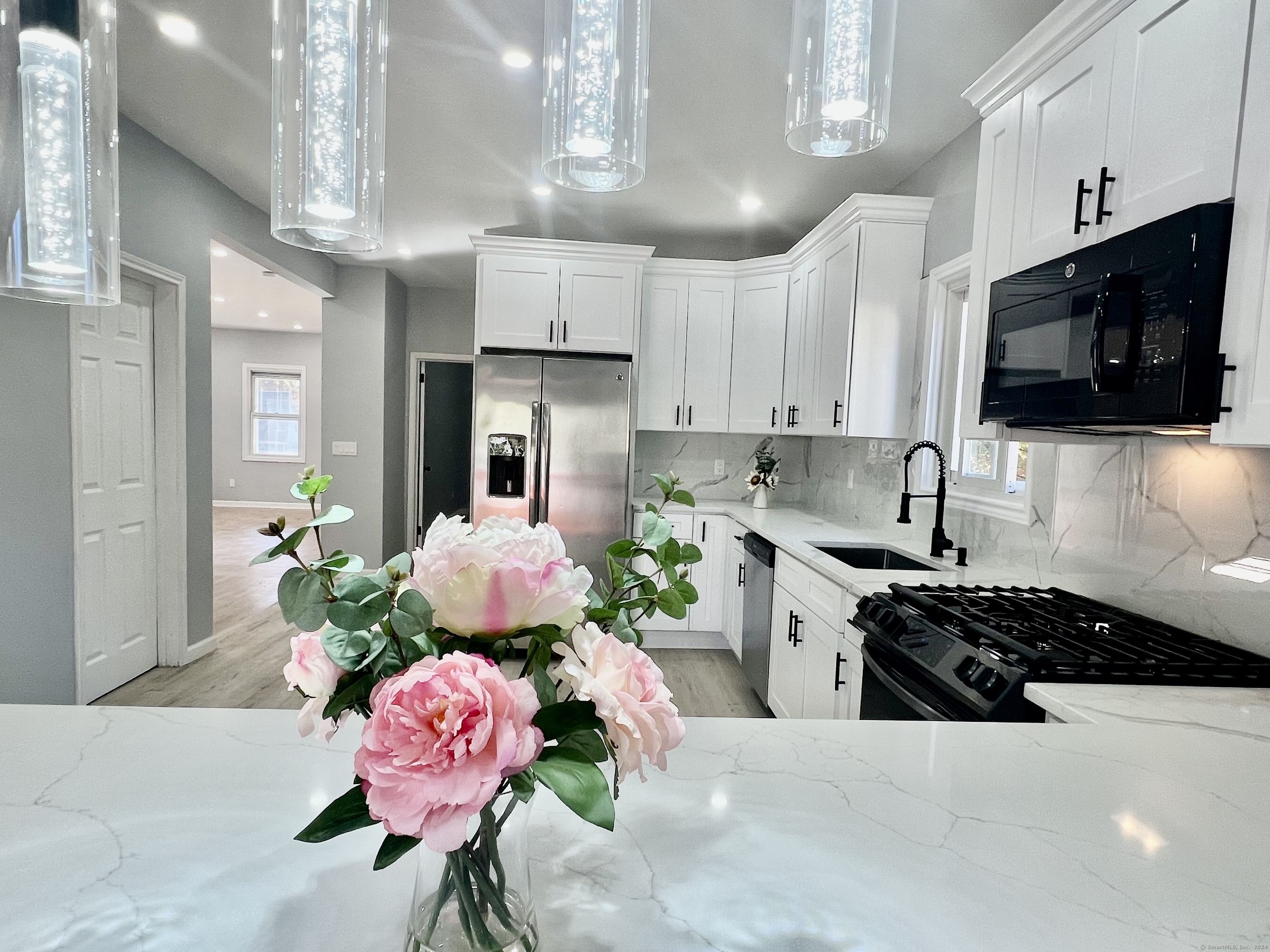 Photo 1 of 108 Stuart Avenue, Norwalk, Connecticut, $639,000, Web #: 24054904