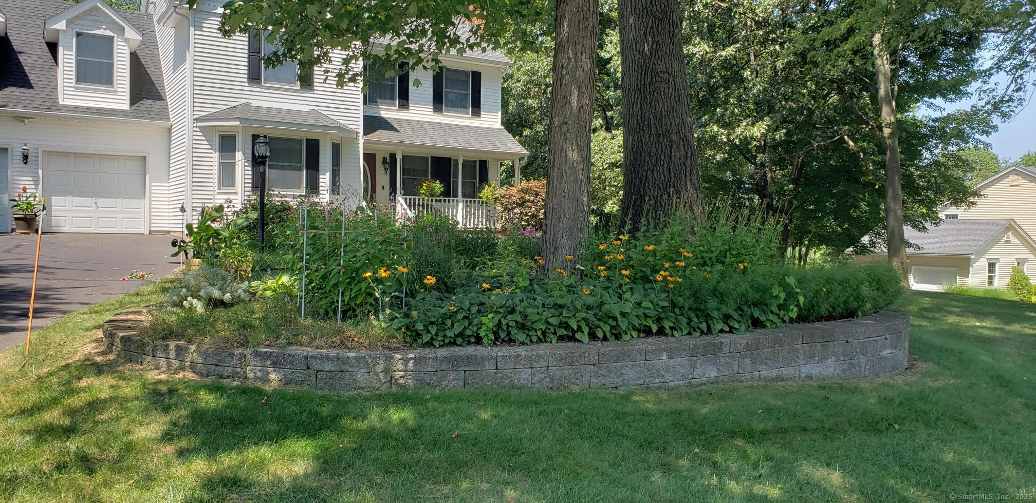 25 Summit Drive