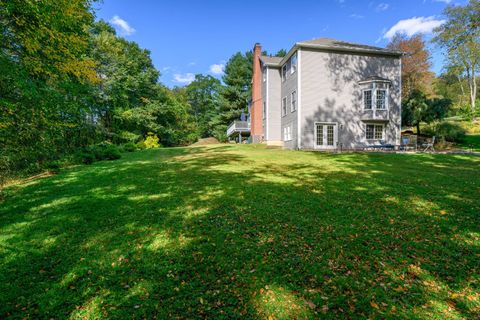 Tiny photo for 10 Wedgewood Court, Newtown, CT 06470 (MLS # 24133943)