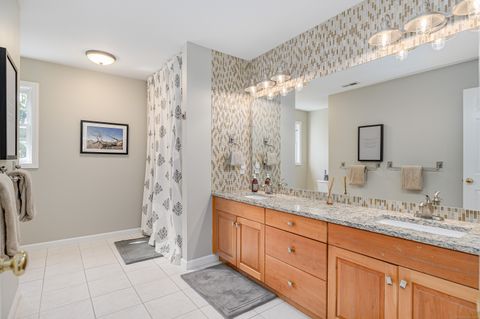 Tiny photo for 10 Wedgewood Court, Newtown, CT 06470 (MLS # 24133943)