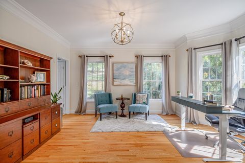 Tiny photo for 10 Wedgewood Court, Newtown, CT 06470 (MLS # 24133943)