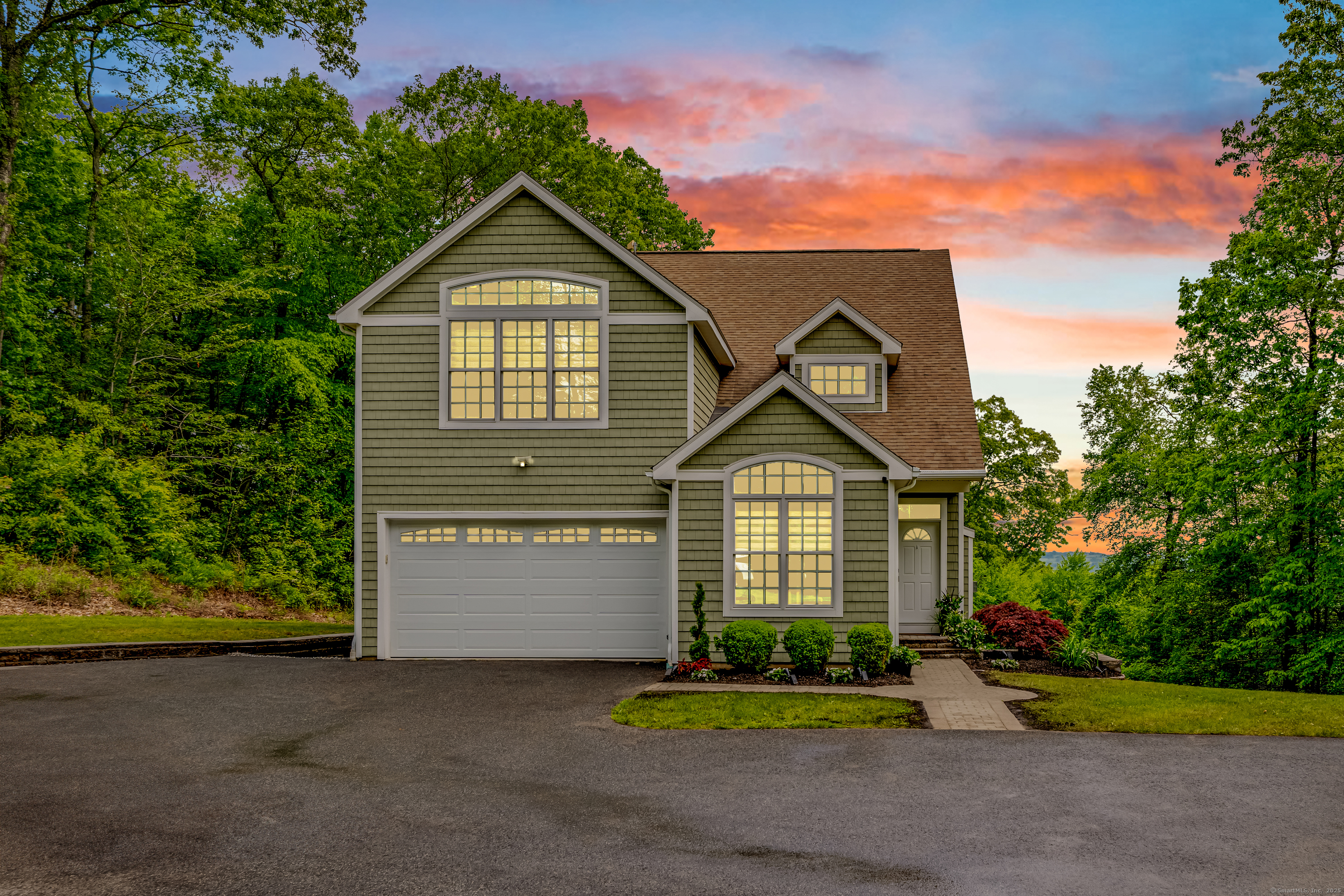 12 Amanda Lane, New Milford, Connecticut image 1