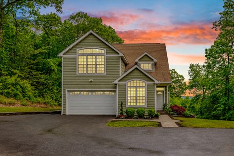 12 Amanda Lane New Milford CT 06776