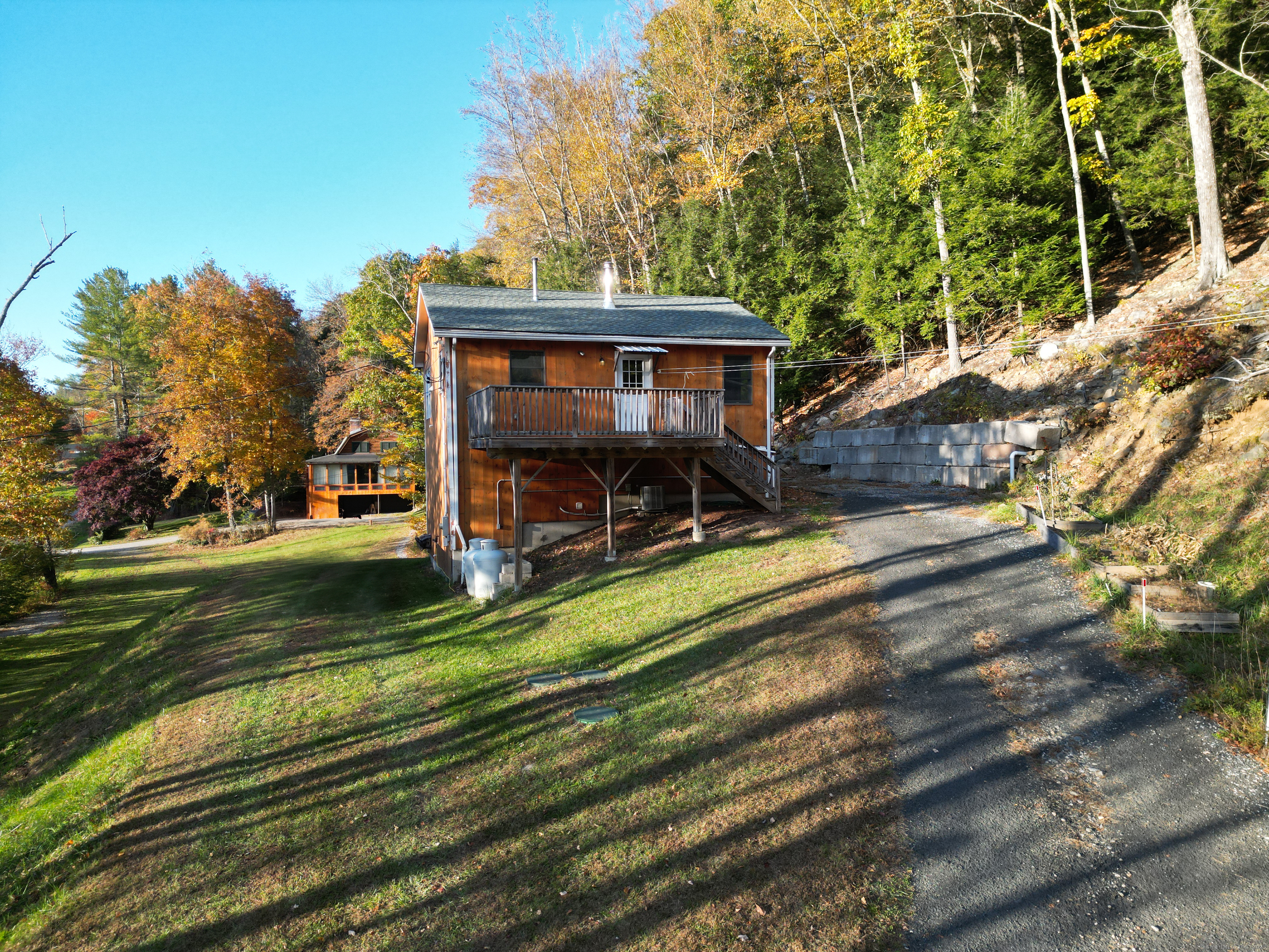 84 Carpenter Road