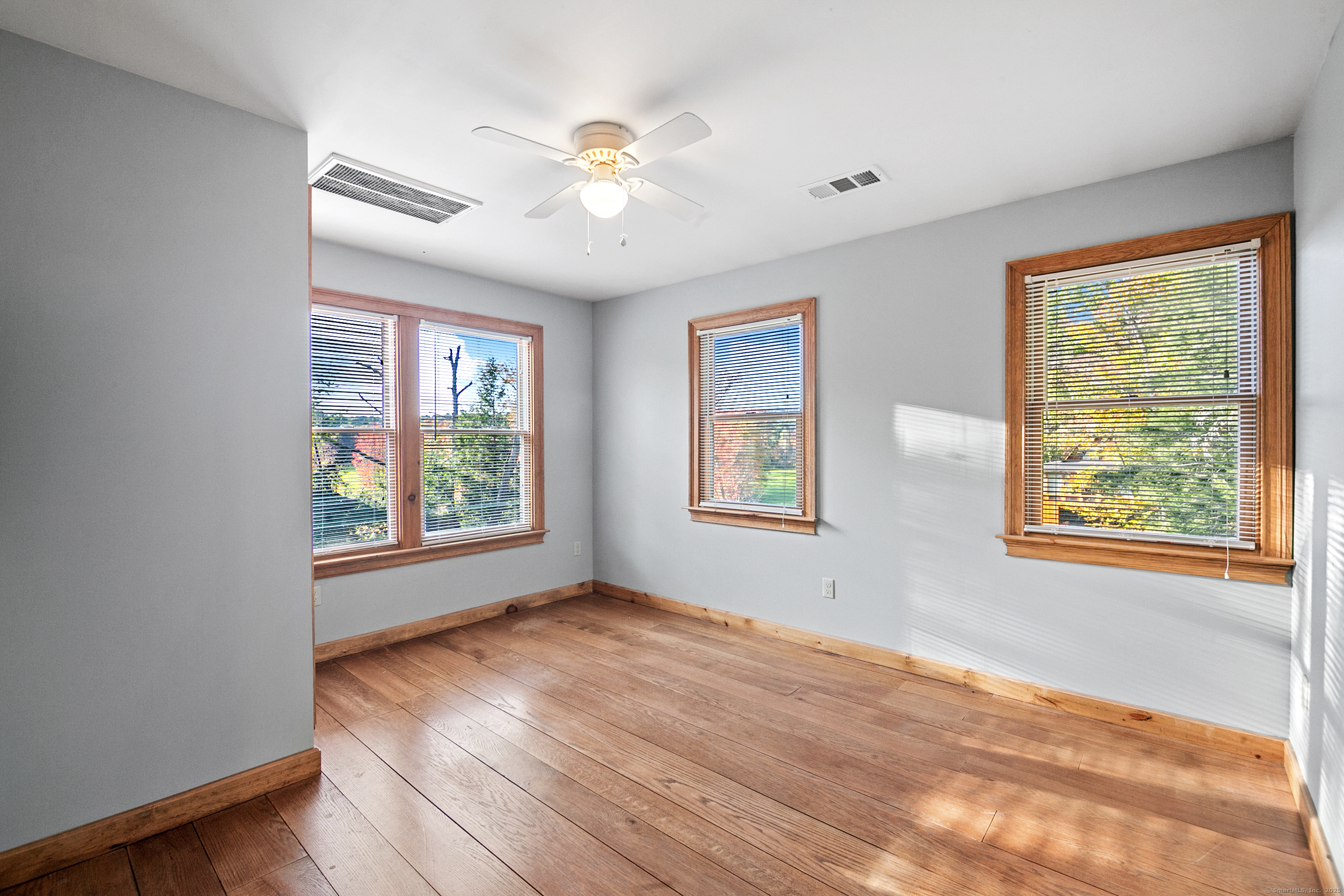 New Hartford, Connecticut 06057, United States, ,1 BathroomBathrooms,Residential,Coming Soon,218940