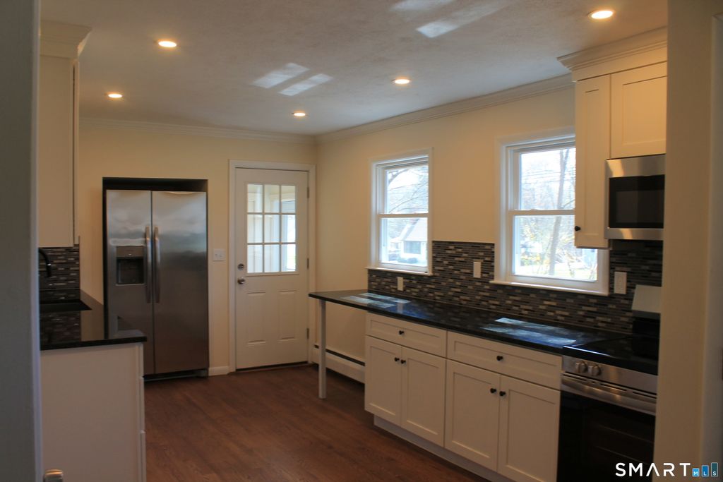 Photo of 134 Sunset Street, Windsor Locks, CT 06096 (MLS # 24168099)