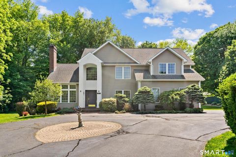 Photo of 37 Cranberry Lane, Middletown, CT 06457 (MLS # 24177178)