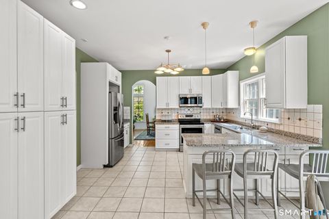 Tiny photo for 37 Cranberry Lane, Middletown, CT 06457 (MLS # 24177178)
