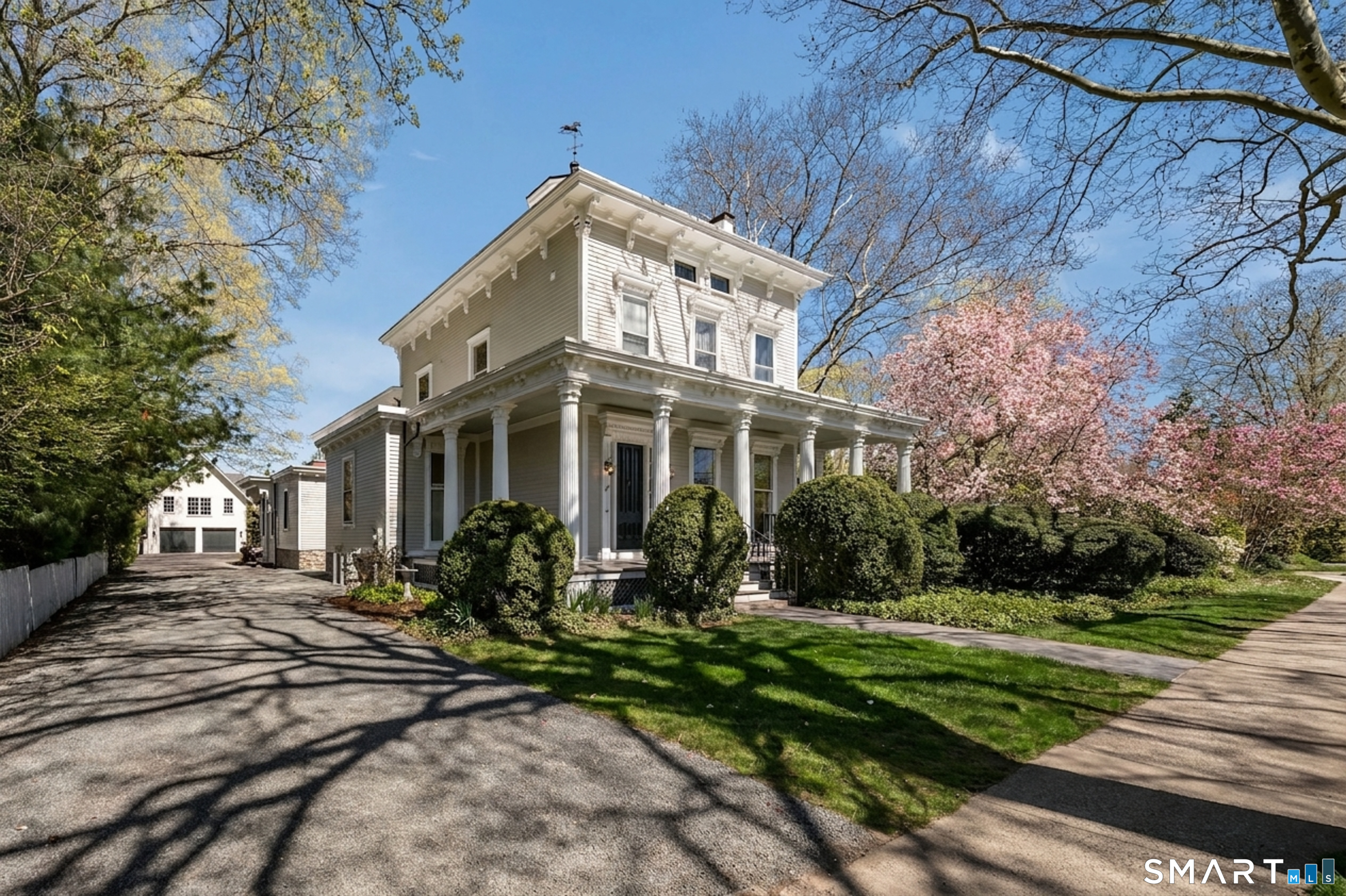 200 Whitfield Street