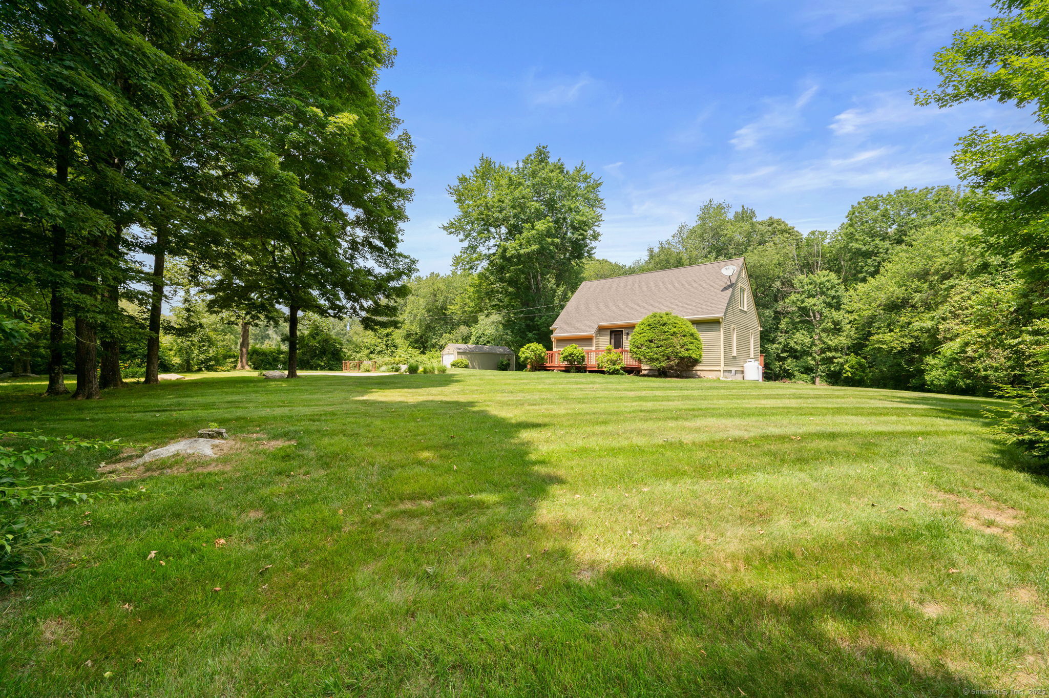 810 West Road