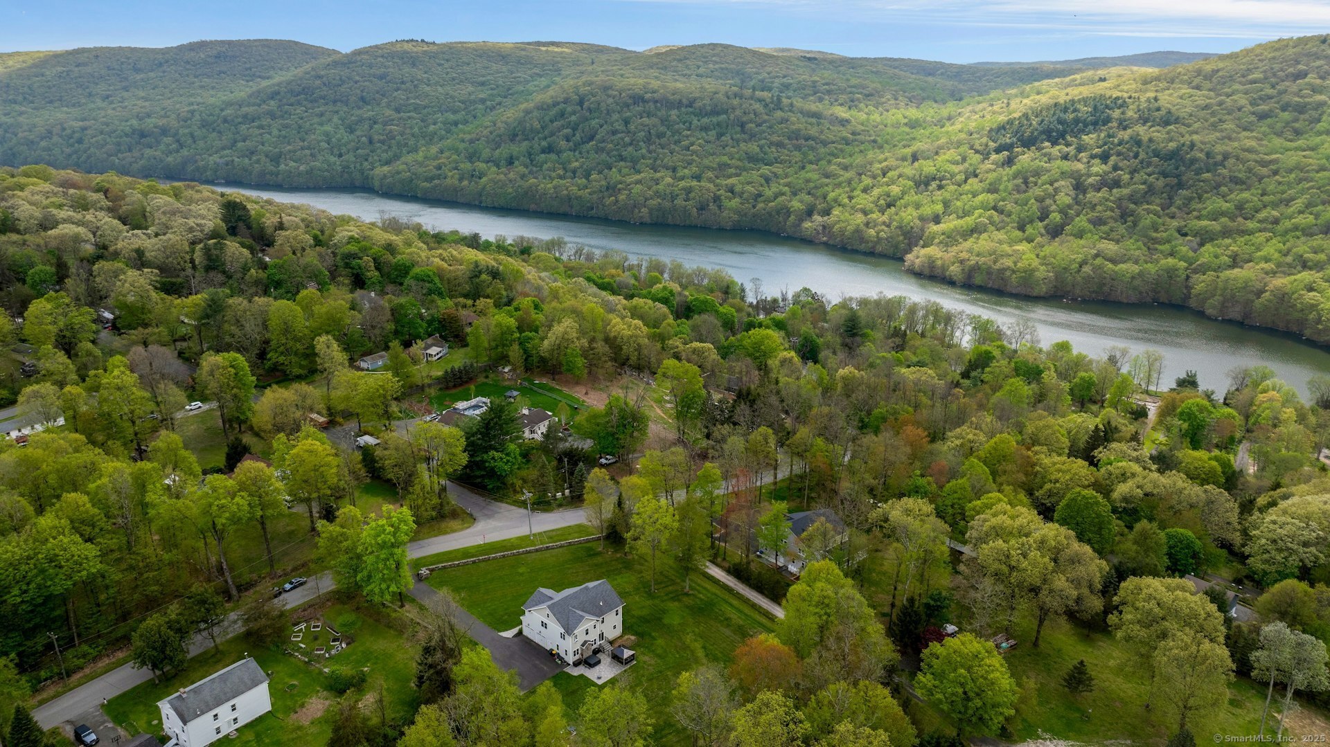 13 Wanzer Hill Road, Sherman, Connecticut image 4