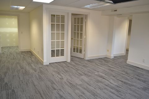 Tiny photo for 128 Garden Street #1 A, Farmington, CT 06032 (MLS # 24148190)