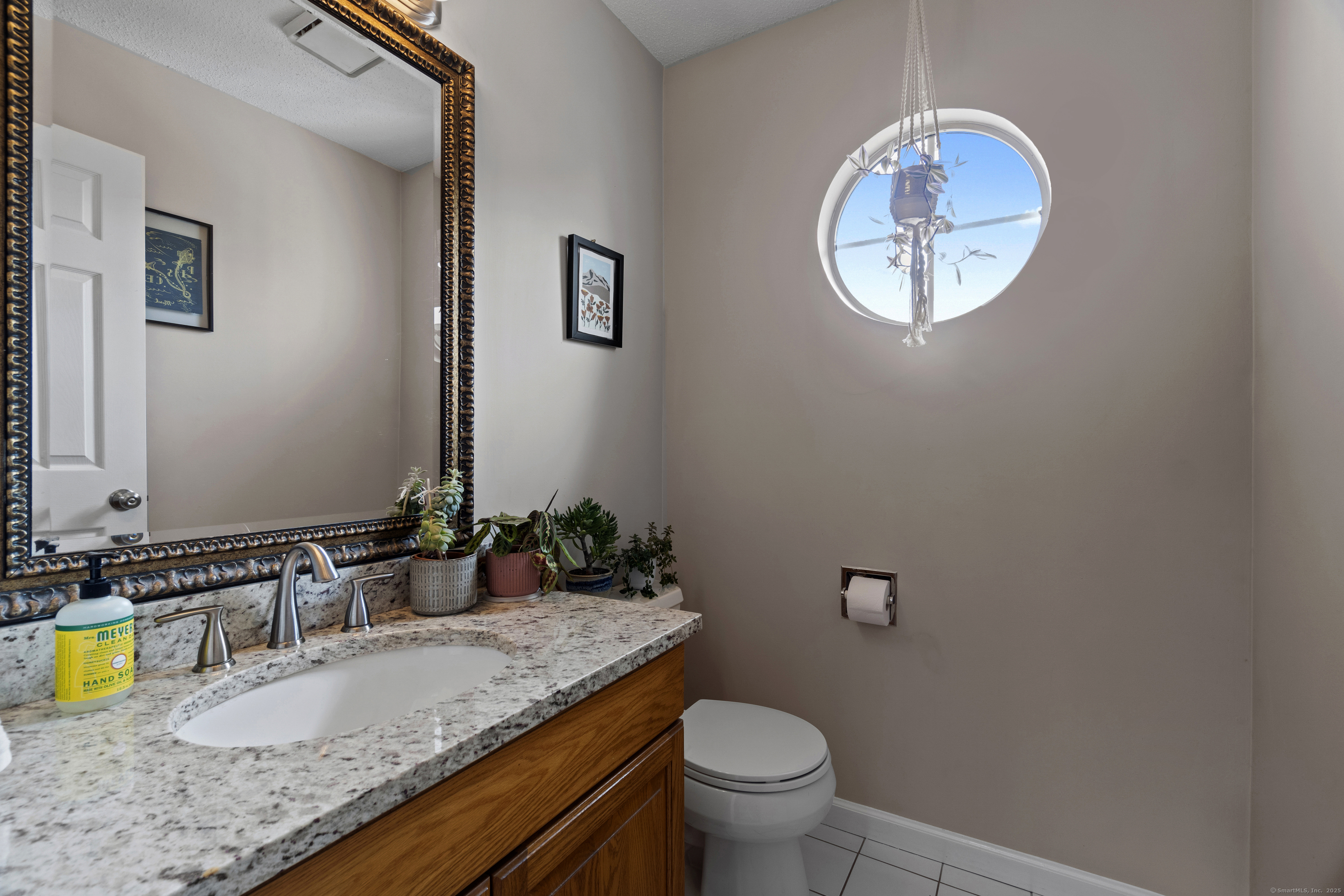 2390 State Street #APT 5C, Hamden, Connecticut image 8