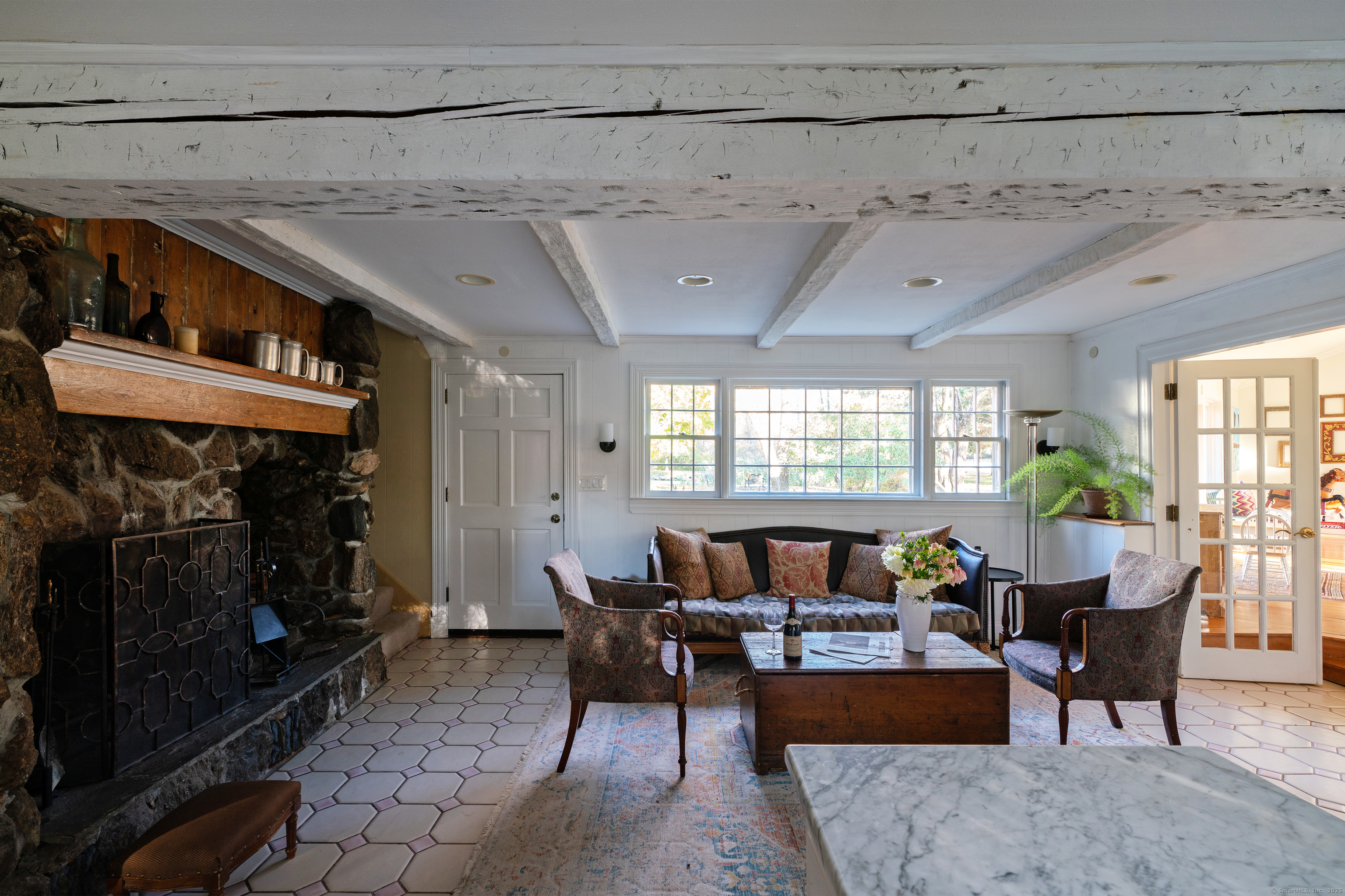 38 Strawberry Ridge