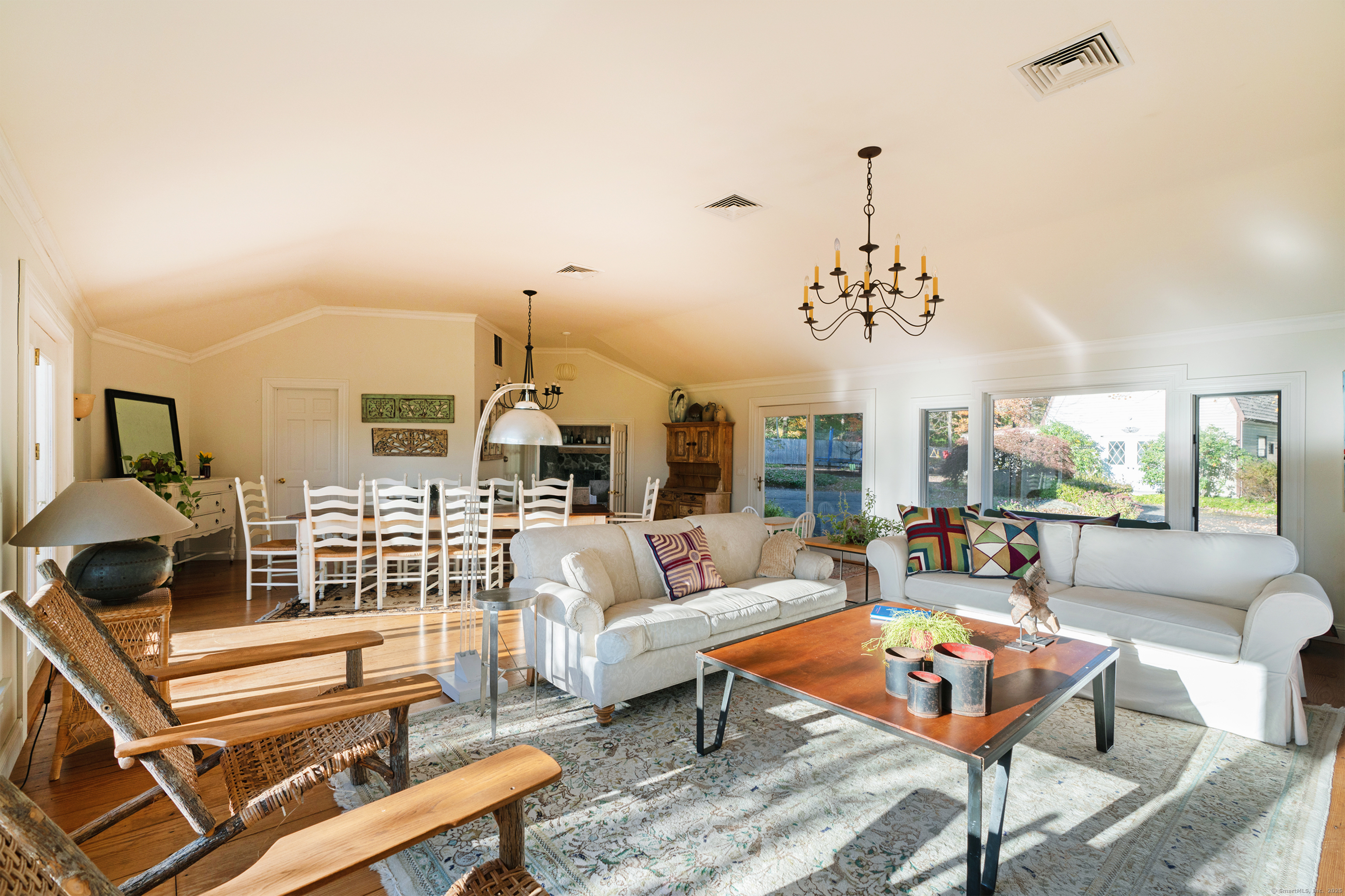 38 Strawberry Ridge