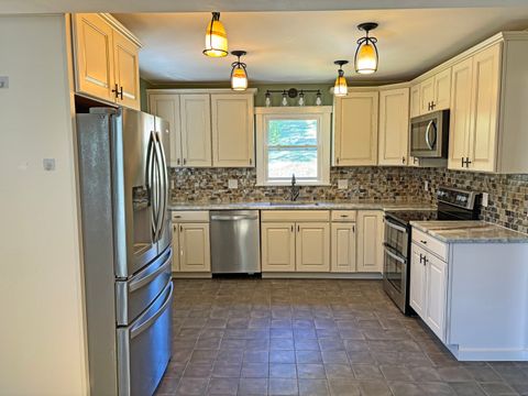 Tiny photo for 21 River Lane, Deep River, CT 06417 (MLS # 24131041)