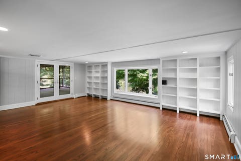 Tiny photo for 4 Wake Robin Road, Westport, CT 06880 (MLS # 24189526)