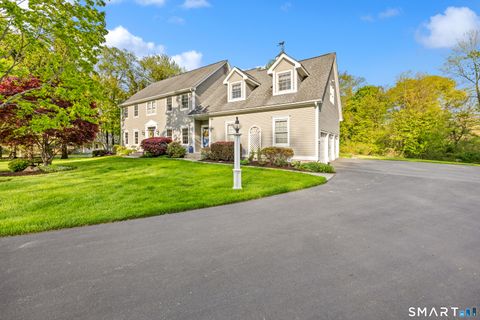 Photo of 699 Andrea Court, Cheshire, CT 06410 (MLS # 24173103)