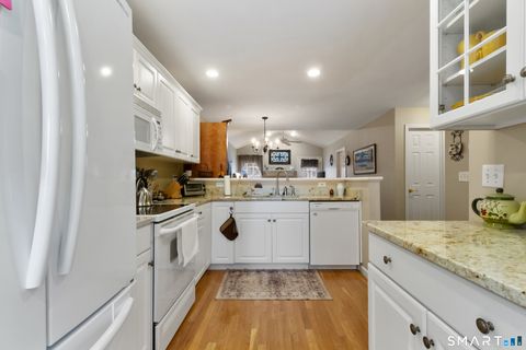 Tiny photo for 177 Julia Court #177, Newtown, CT 06482 (MLS # 24157375)