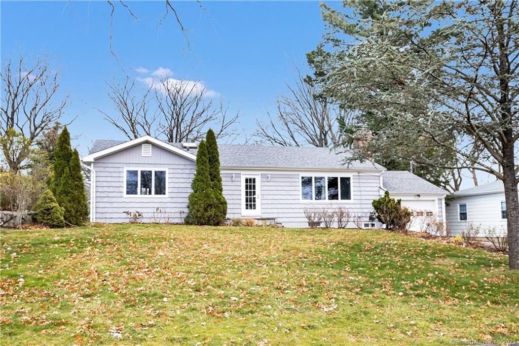 Photo 1 of 46 Carter Drive, Stamford, Connecticut, $700,000, Web #: 170613760