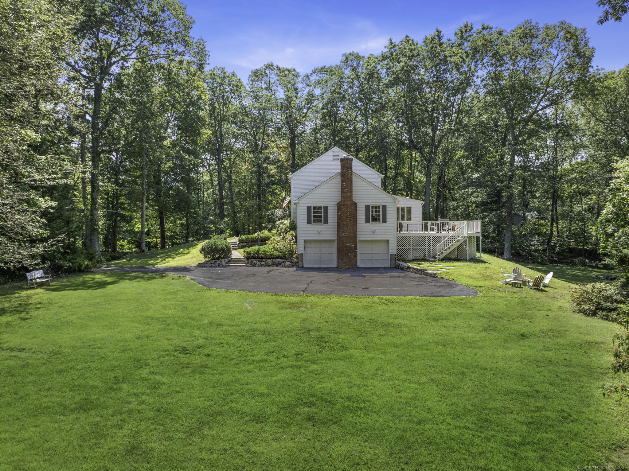 1038 West Road