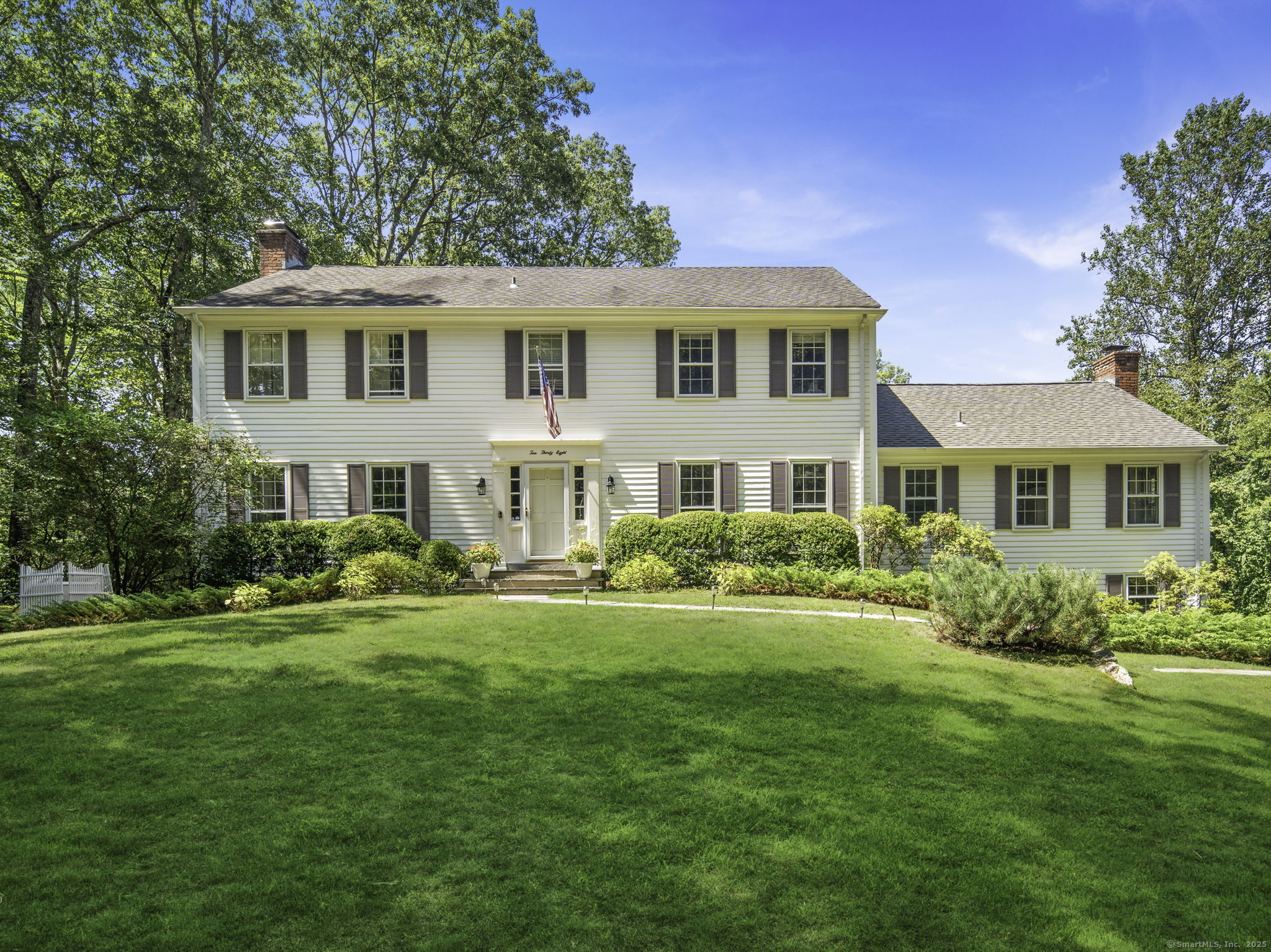 1038 West Road