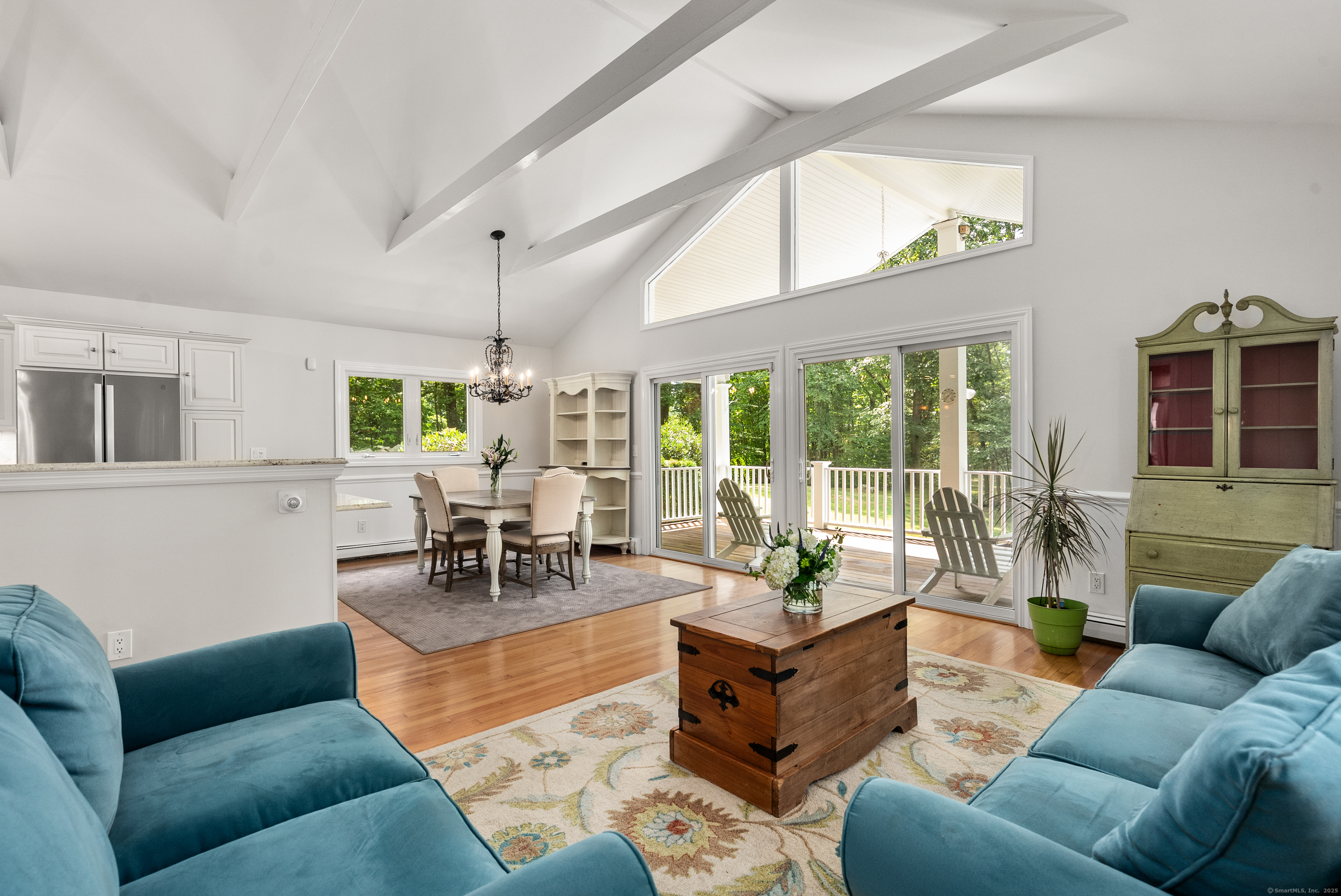 22 Peaceable Street