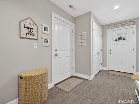 Tiny photo for 11 Village Crossing #11, East Lyme, CT 06357 (MLS # 24169981)