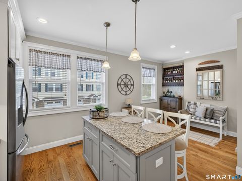 Tiny photo for 11 Village Crossing #11, East Lyme, CT 06357 (MLS # 24169981)