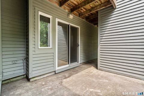 Tiny photo for 1414 Whitney Avenue #D1, Hamden, CT 06517 (MLS # 24199058)