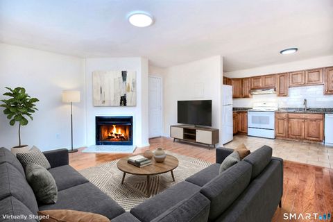 Tiny photo for 638 Cove Road #3, Stamford, CT 06902 (MLS # 24154182)