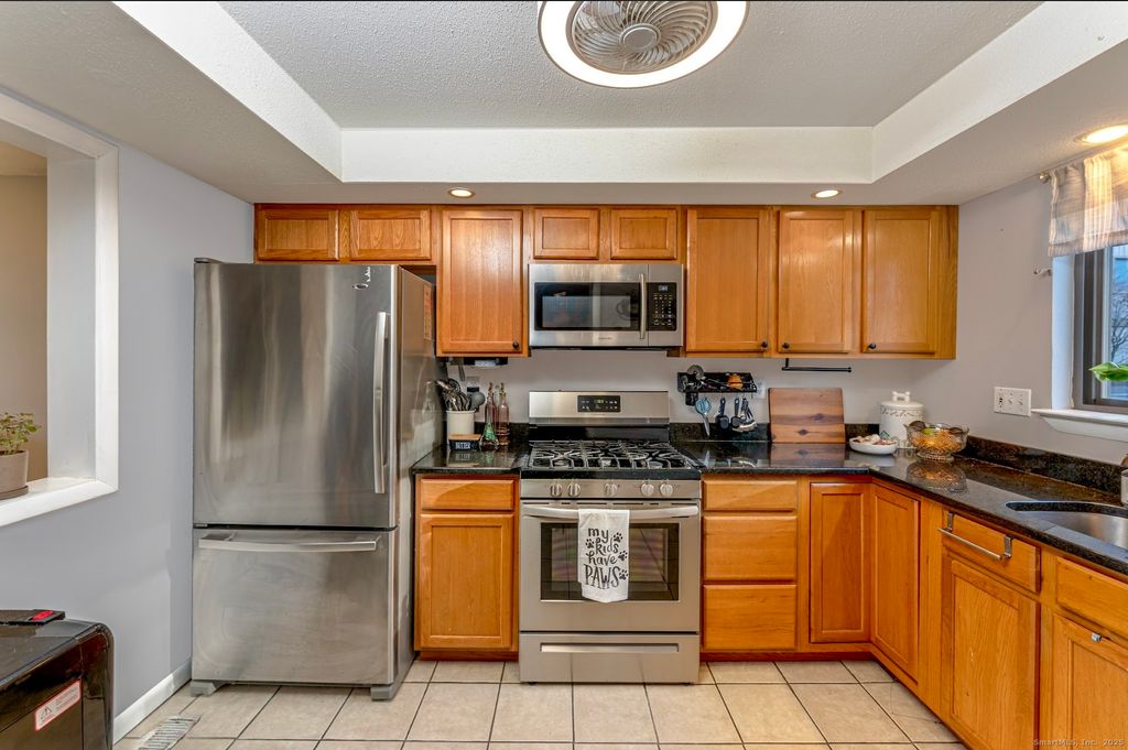 Photo of 95 Dorchester Court #95, Beacon Falls, CT 06403 (MLS # 24142354)