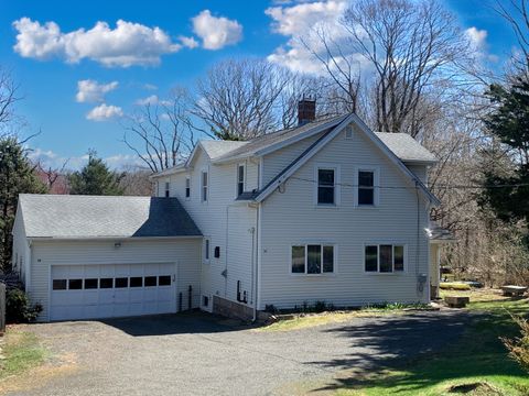 28 Bowhay Hill Road Branford CT 06405