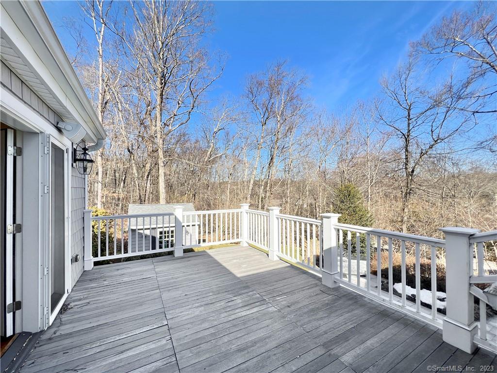 Photo 20 of 27 of 43 Laurel Ledge Road house