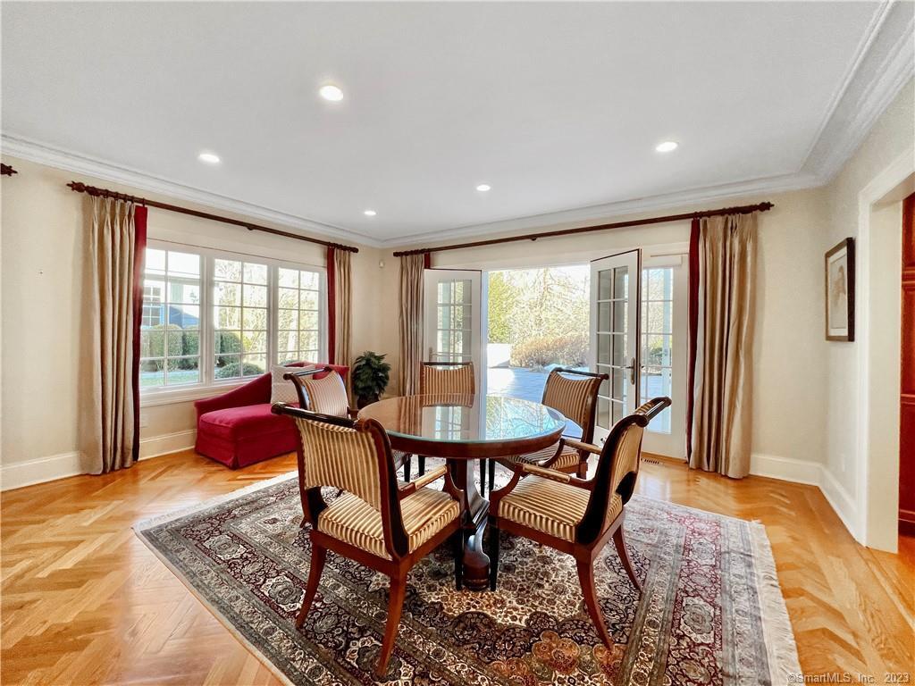 Photo 13 of 27 of 43 Laurel Ledge Road house