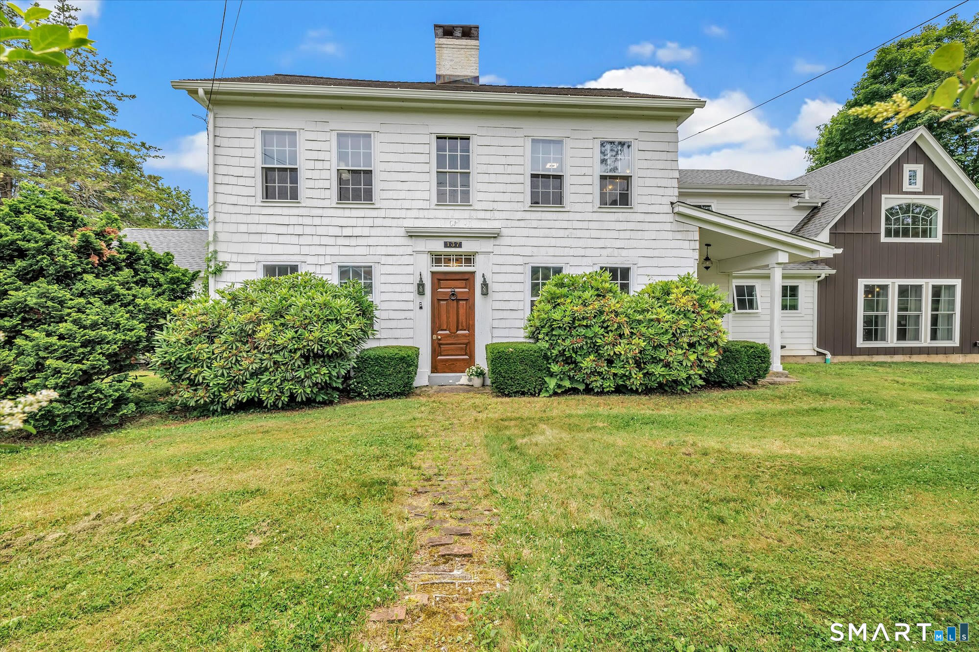 137 Rockwell Road