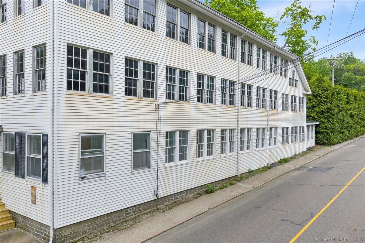 33 Liberty Street