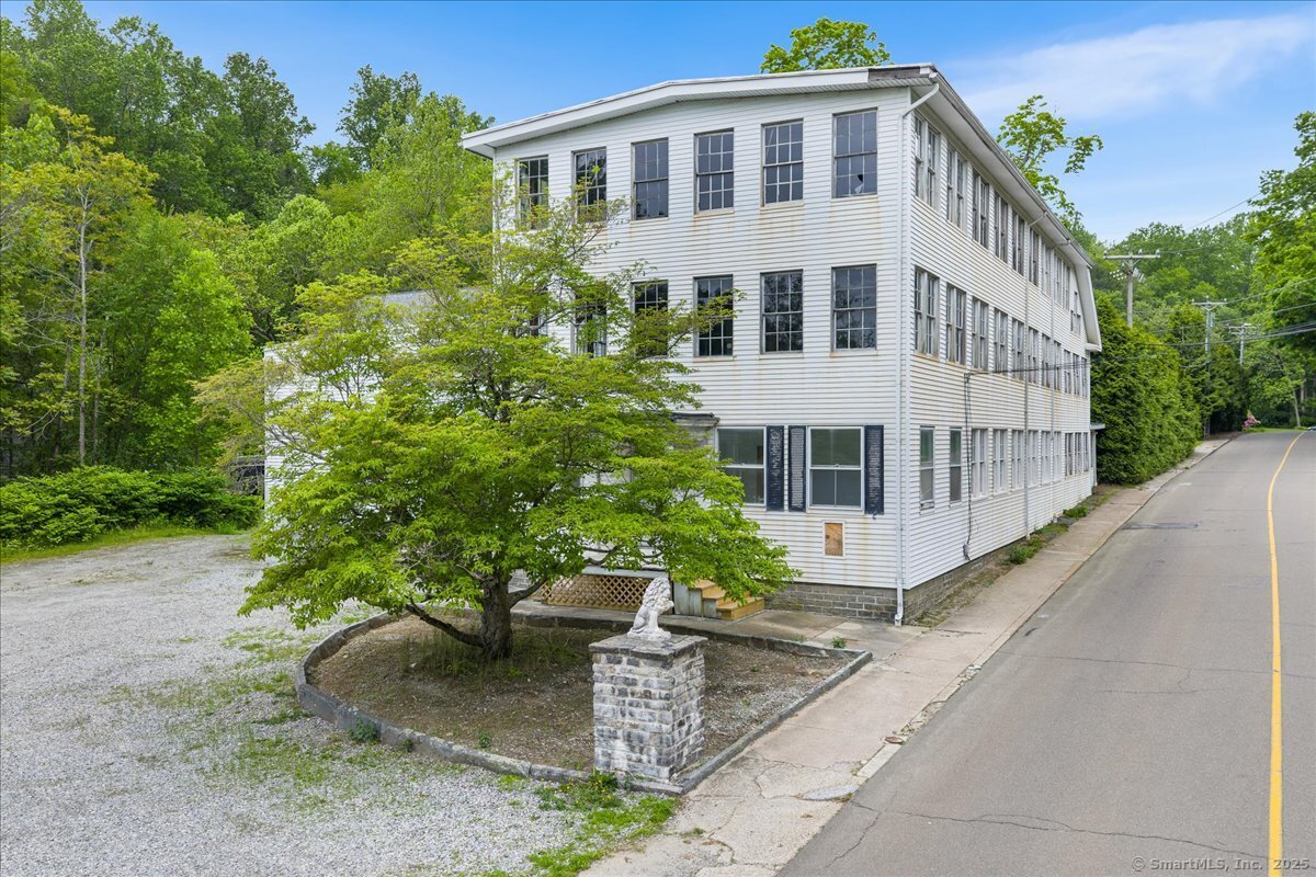 33 Liberty Street