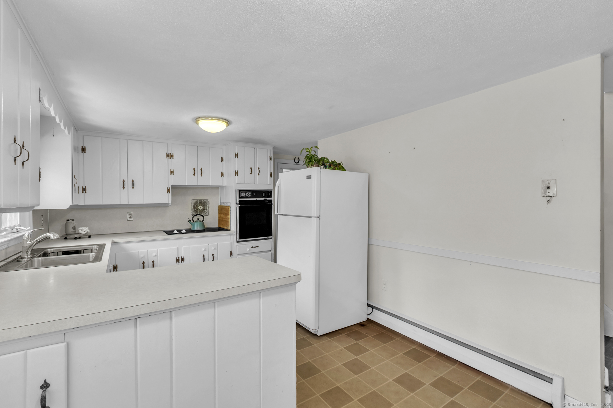 Bristol, Connecticut 06010, United States, 4 Bedrooms Bedrooms, ,2 BathroomsBathrooms,Residential,Coming Soon,223169