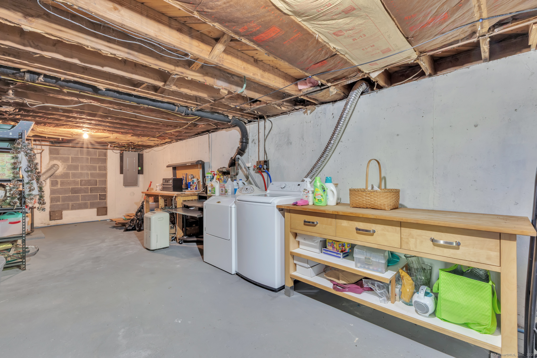 Bristol, Connecticut 06010, United States, 4 Bedrooms Bedrooms, ,2 BathroomsBathrooms,Residential,Coming Soon,223169