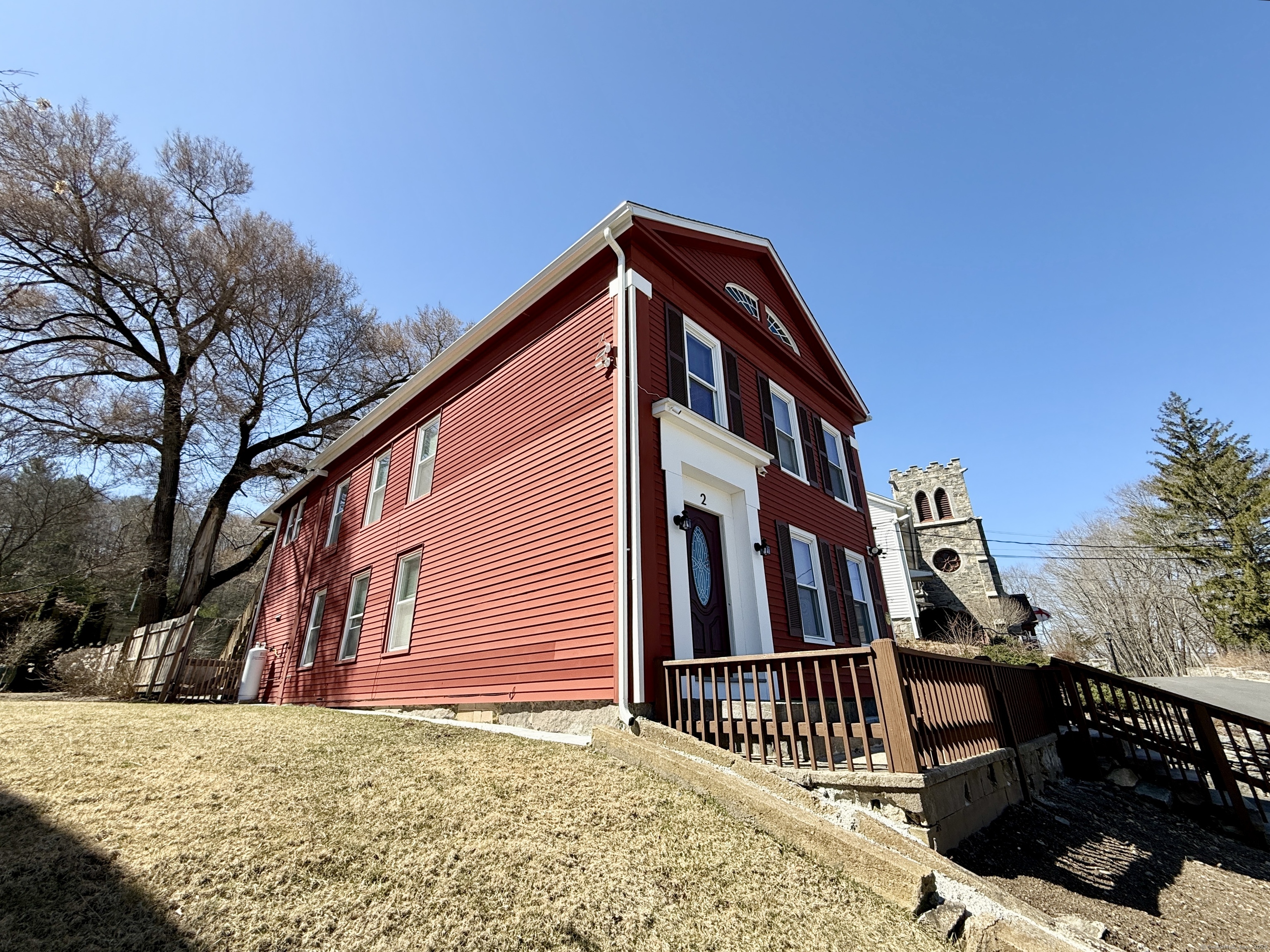 2 Chapel Hill Road